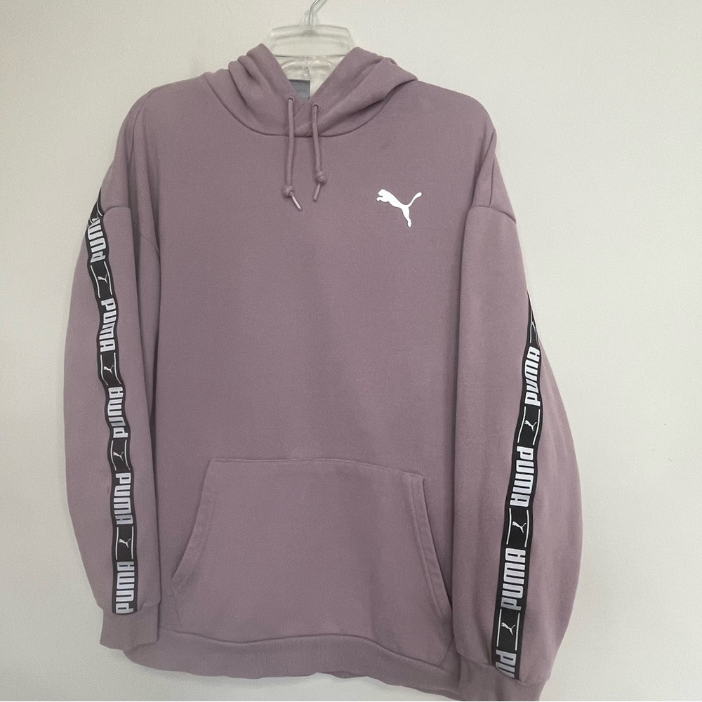 Puma Purple Dust Hoodie with Logo Sleeves
Size‎ Large- Weekender